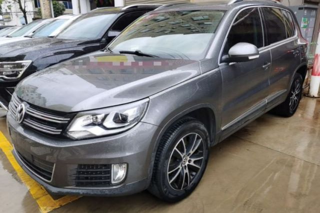Volkswagen Tiguan 2015 1.8TSI Automatic Two-Wheel Drive Luxury Model usado