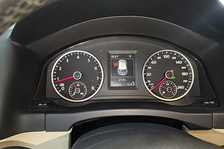 Used Volkswagen Tiguan 2015 1.8TSI Automatic Two-Wheel Drive Luxury Model Instrument Cluster