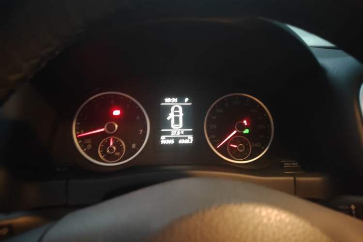 Used Volkswagen Tiguan 2015 1.8TSI Automatic Two-Wheel Drive Comfort Edition Instrument Cluster
