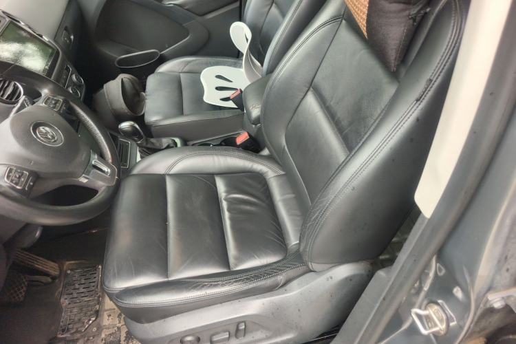 Used Volkswagen Tiguan 2015 1.8TSI Automatic Two-Wheel Drive Comfort Edition Left Front Seat