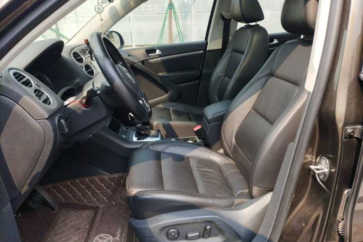 Used Volkswagen Tiguan 2015 1.8TSI Automatic Two-Wheel Drive Luxury Model Left Front Seat