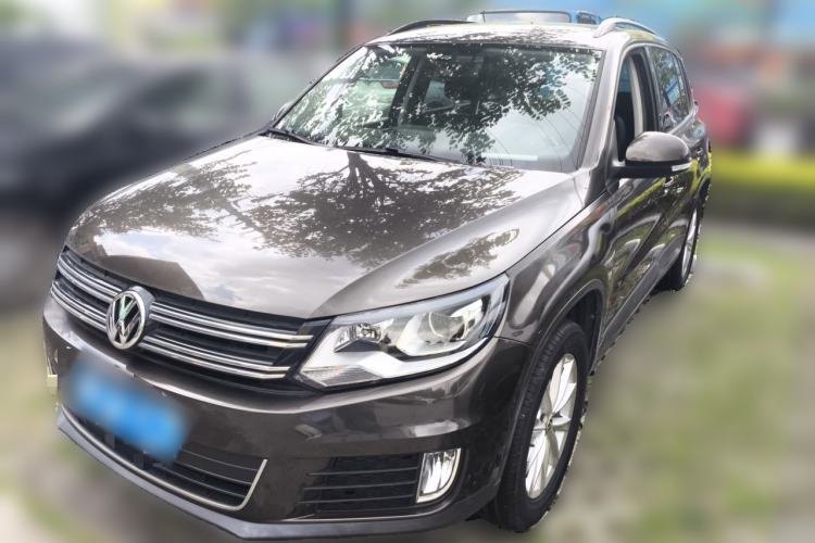 Used Volkswagen Tiguan 2015 1.8TSI Automatic Two-Wheel Drive Comfort Edition Guazi used car, China used car export, Used car for sale, Used  cars, Cheapest cars for sale