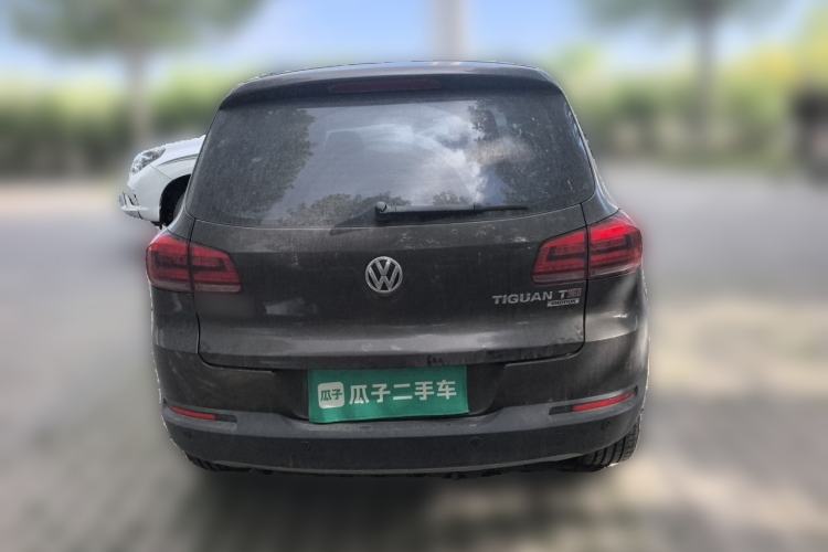 Used Volkswagen Tiguan 2015 1.8TSI Automatic All-Wheel-Drive Luxury Model Rear