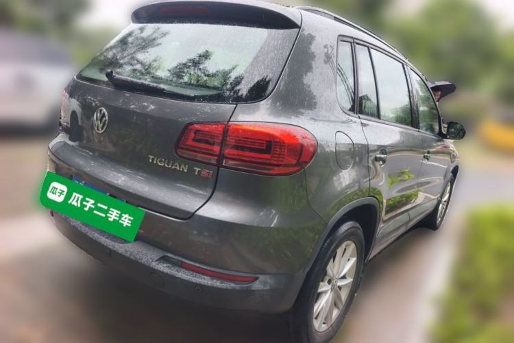 Used Volkswagen Tiguan 2015 1.8TSI Automatic Two-Wheel Drive Comfort Edition Rear Right 45 Deg