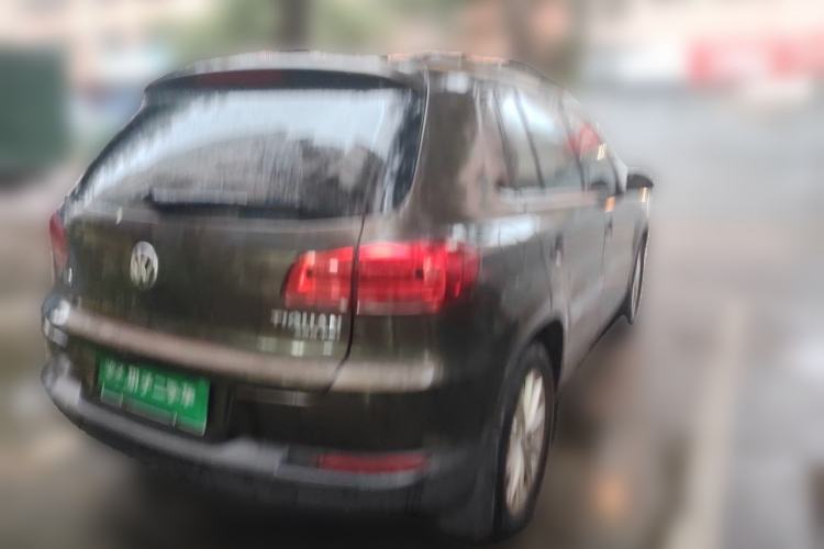 Used Volkswagen Tiguan 2015 1.8TSI Automatic Two-Wheel Drive Comfort Edition Rear Right 45 Deg