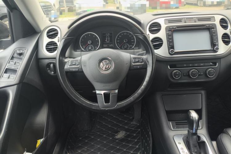 Used Volkswagen Tiguan 2015 1.8TSI Automatic Two-Wheel Drive Comfort Edition Steering Wheel