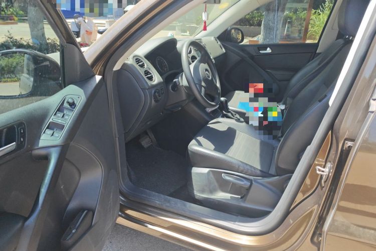 Used Volkswagen Tiguan 2015 1.8TSI Automatic Two-Wheel Drive Trend Edition Driver Seat