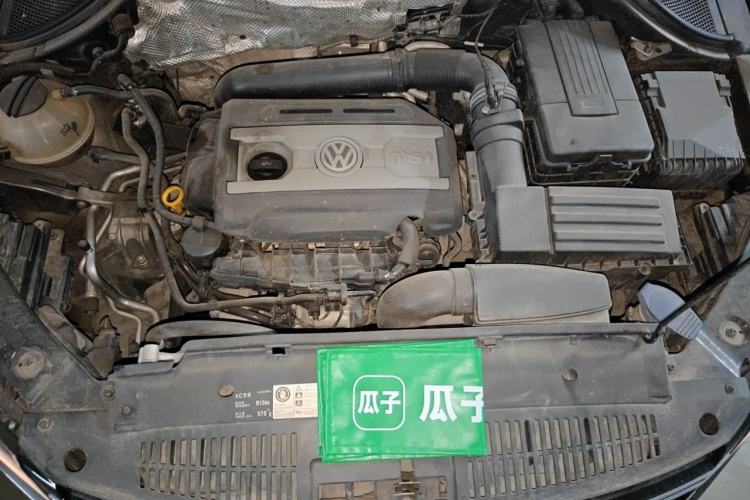 Used Volkswagen Tiguan 2015 1.8TSI Automatic Two-Wheel Drive Luxury Model Engine Bay