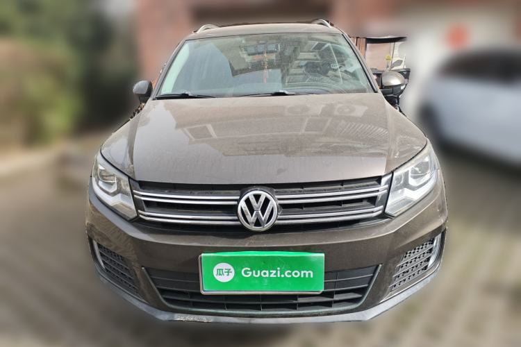 Used Volkswagen Tiguan 2015 1.8TSI Automatic All-Wheel-Drive Luxury Model Front