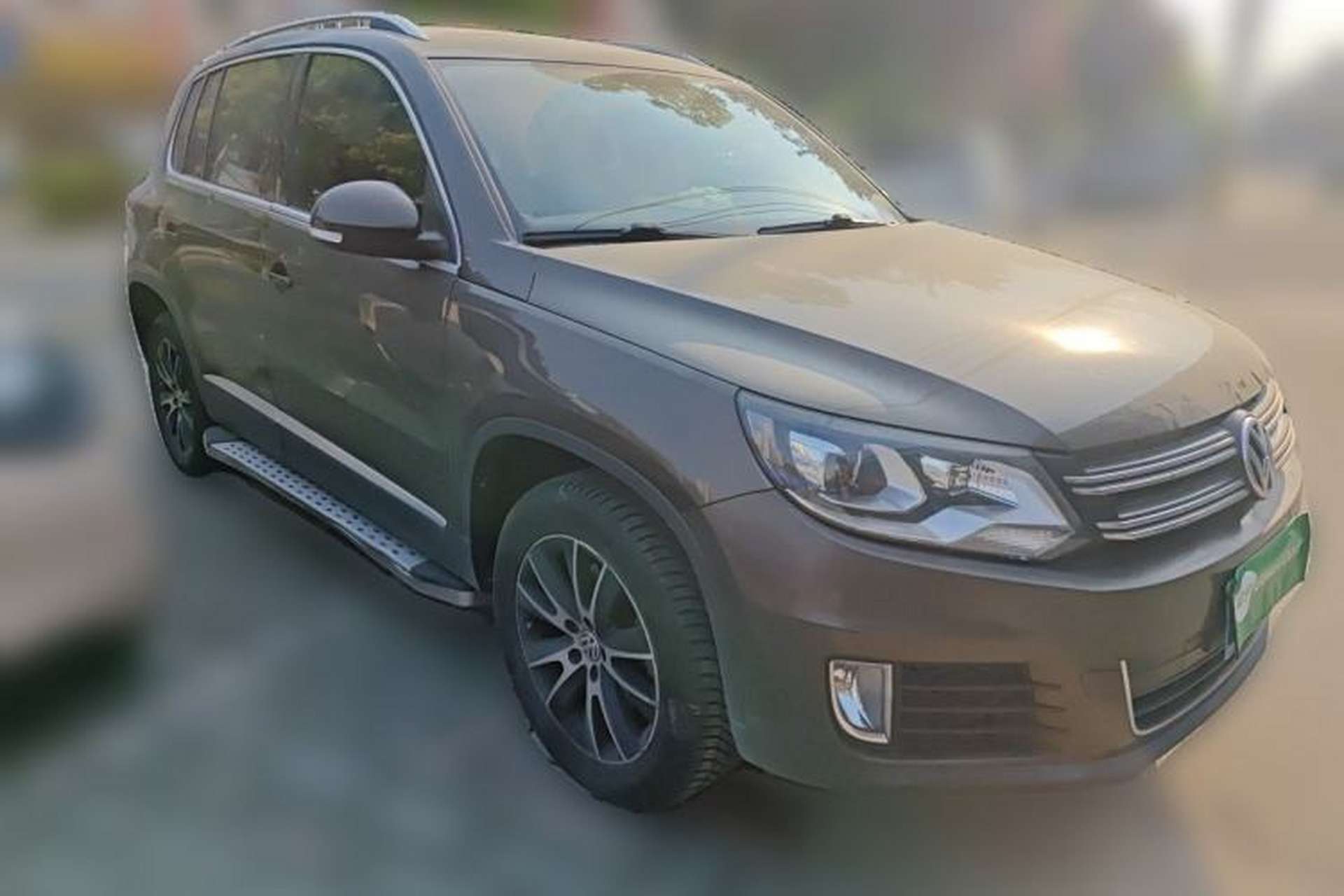 Used Volkswagen Tiguan 2015 1.8TSI Automatic Two-Wheel Drive Luxury Model Front Right 45 Deg