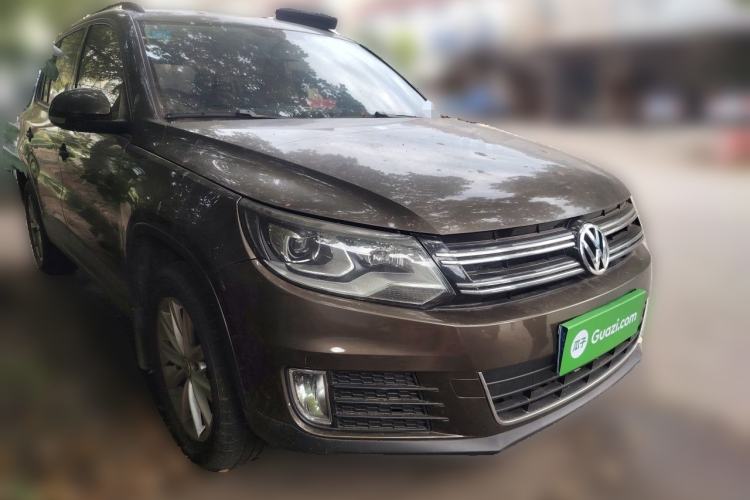 Used Volkswagen Tiguan 2015 1.8TSI Automatic Two-Wheel Drive Comfort Edition Front Right 45 Deg