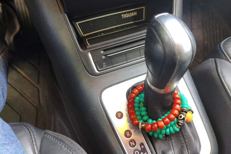 Used Volkswagen Tiguan 2015 1.8TSI Automatic Two-Wheel Drive Comfort Edition Gear Lever