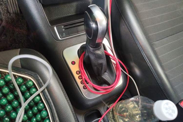 Used Volkswagen Tiguan 2015 1.8TSI Automatic Two-Wheel Drive Trend Edition Gear Lever