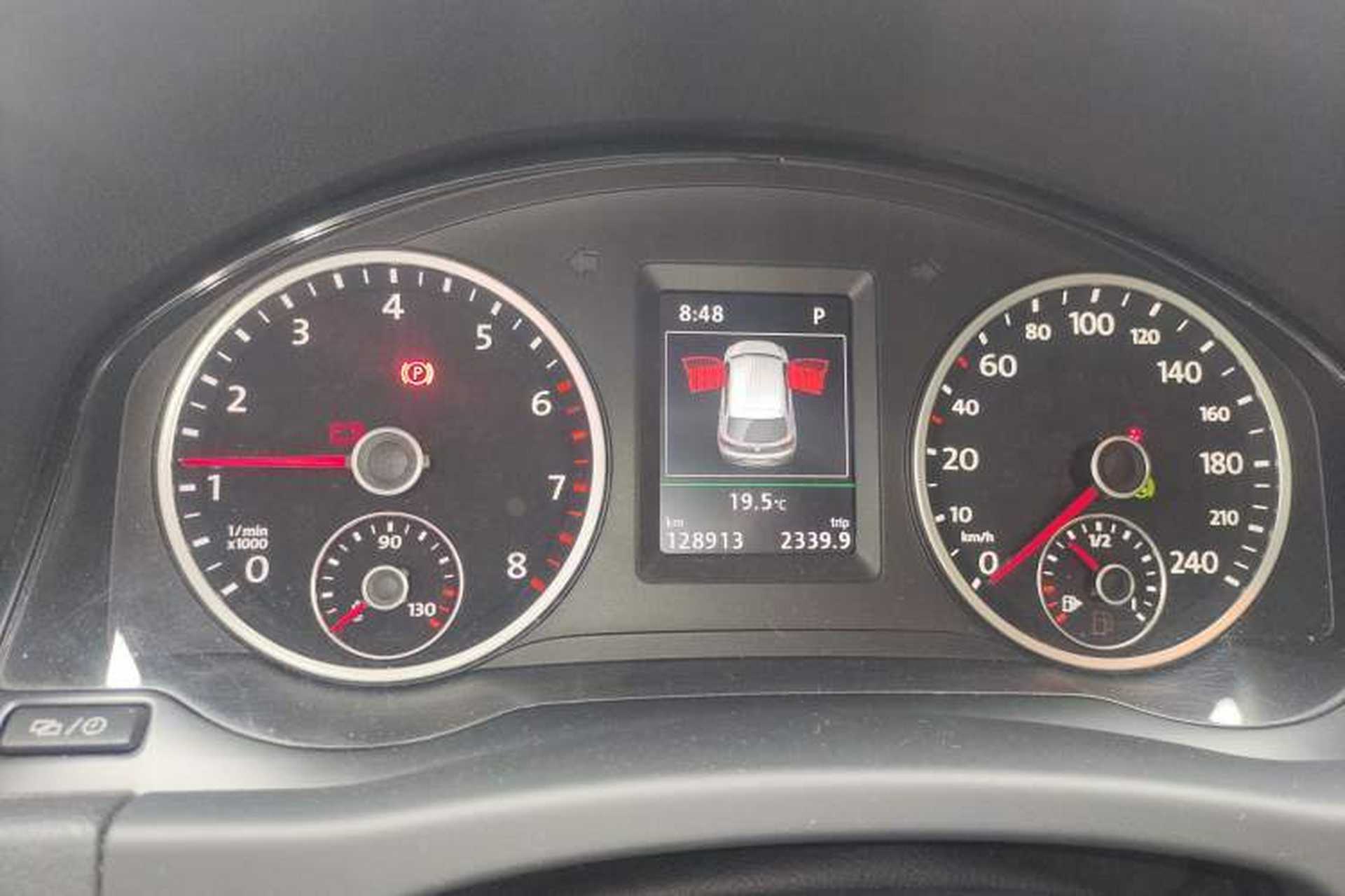 Used Volkswagen Tiguan 2015 2.0 TSI Comfort Edition Instrument Cluster