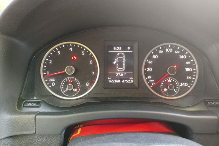 Used Volkswagen Tiguan 2015 1.8TSI Automatic Two-Wheel Drive Comfort Edition Instrument Cluster