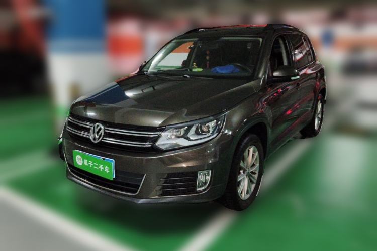 Used Volkswagen Tiguan 2015 1.8TSI Automatic Two-Wheel Drive Comfort Edition Guazi used car, China used car export, Used car for sale, Used  cars, Cheapest cars for sale