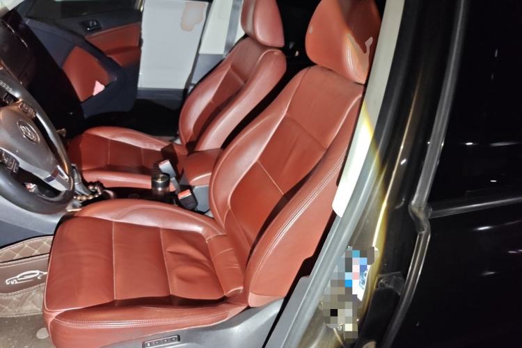 Used Volkswagen Tiguan 2015 2.0 TSI Automatic All-Wheel Drive Flagship Edition Left Front Seat