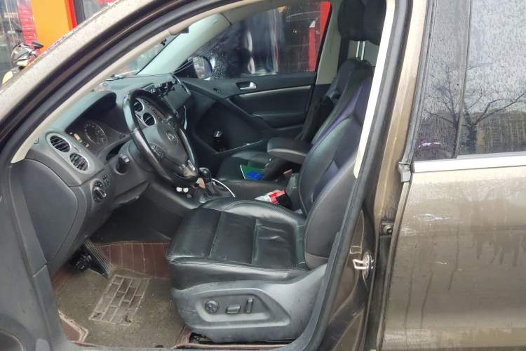 Used Volkswagen Tiguan 2015 1.8TSI Automatic Two-Wheel Drive Luxury Model Left Front Seat