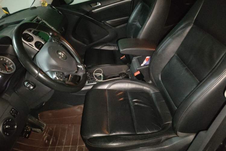 Used Volkswagen Tiguan 2015 1.8TSI Automatic Two-Wheel Drive Comfort Edition Left Front Seat