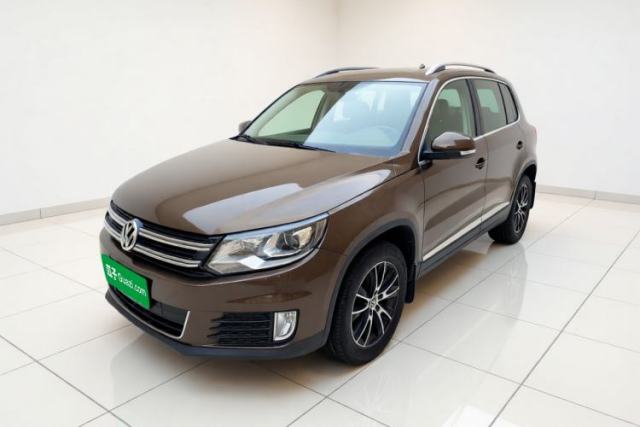 Volkswagen Tiguan 2015 1.8TSI Automatic All-Wheel-Drive Luxury Model de segunda mano