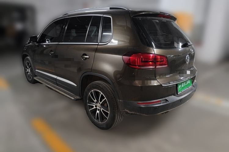 Used Volkswagen Tiguan 2015 1.8TSI Automatic Two-Wheel Drive Luxury Model Rear Left 45 Deg