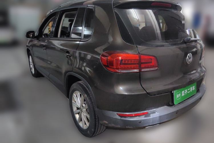 Used Volkswagen Tiguan 2015 1.8TSI Manual Two-Wheel-Drive Limited Edition Rear Left 45 Deg