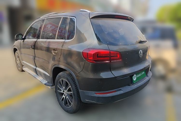 Used Volkswagen Tiguan 2015 1.8TSI Automatic Two-Wheel Drive Luxury Model Rear Left 45 Deg