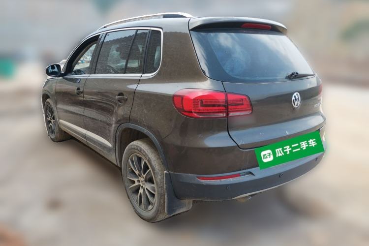 Used Volkswagen Tiguan 2015 1.8TSI Automatic Two-Wheel Drive Luxury Model Rear Left 45 Deg