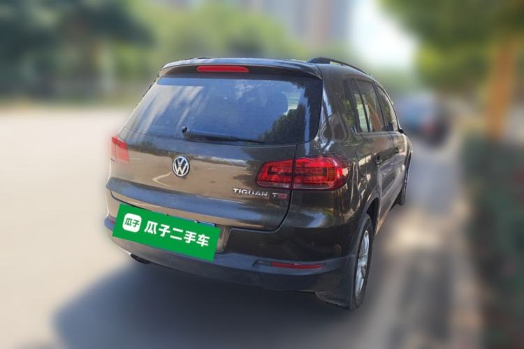 Used Volkswagen Tiguan 2015 1.8TSI Automatic Two-Wheel Drive Trend Edition Rear Right 45 Deg