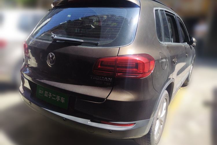 Used Volkswagen Tiguan 2015 1.8TSI Automatic Two-Wheel Drive Comfort Edition Rear Right 45 Deg
