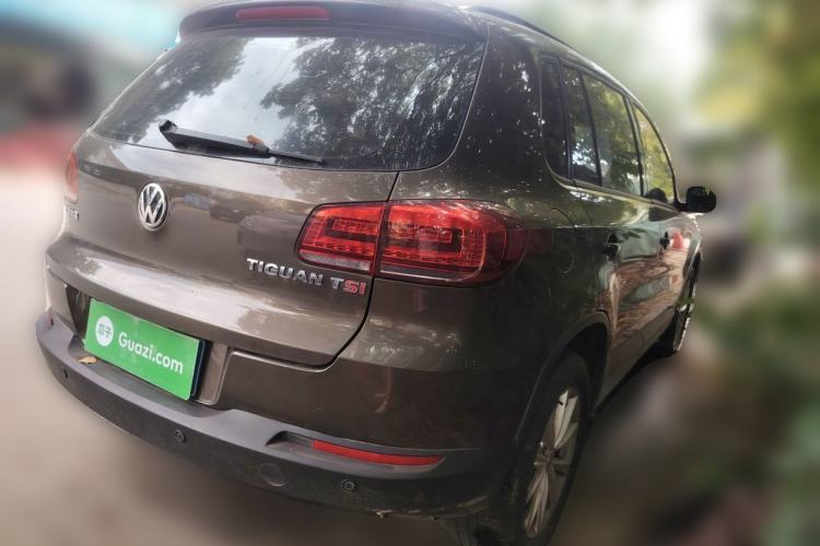 Used Volkswagen Tiguan 2015 1.8TSI Automatic Two-Wheel Drive Comfort Edition Rear Right 45 Deg