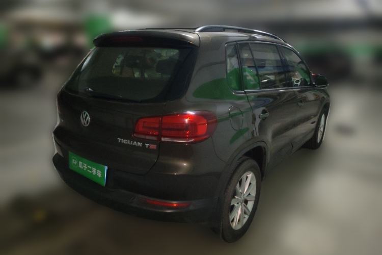 Used Volkswagen Tiguan 2015 1.8TSI Automatic Two-Wheel Drive Comfort Edition Rear Right 45 Deg