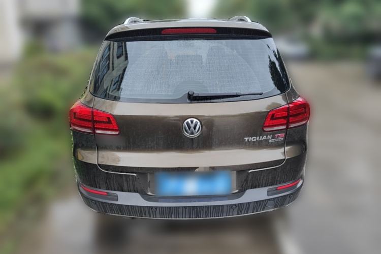 Used Volkswagen Tiguan 2015 2.0 TSI Automatic All-Wheel Drive Luxury Edition Rear