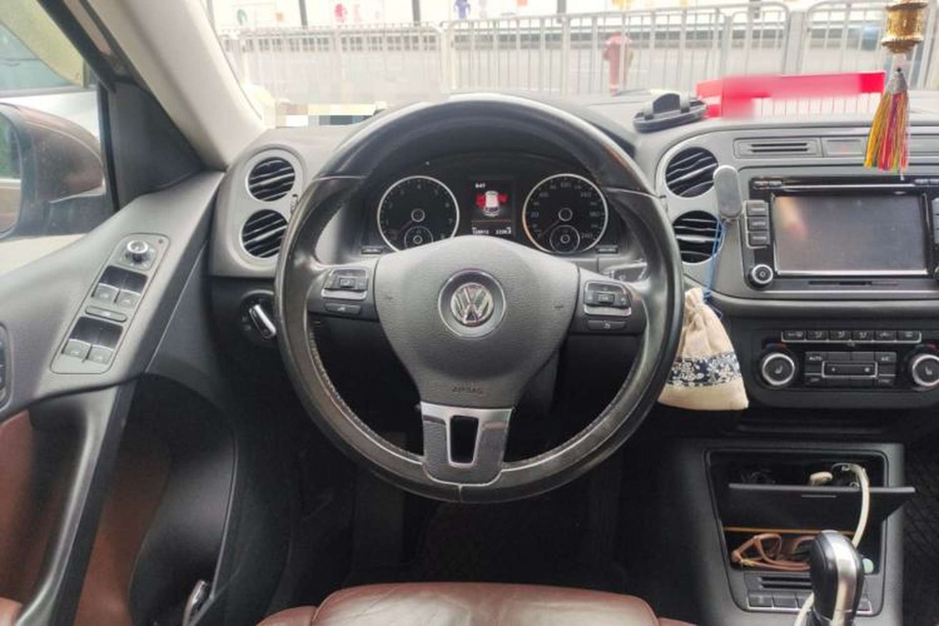 Used Volkswagen Tiguan 2015 2.0 TSI Comfort Edition Steering Wheel