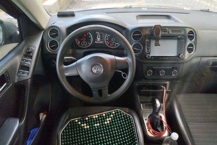 Used Volkswagen Tiguan 2015 1.8TSI Automatic Two-Wheel Drive Trend Edition Steering Wheel
