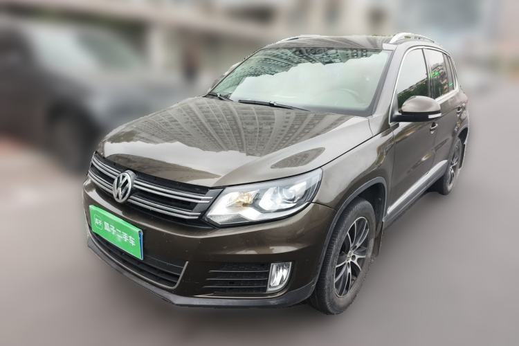 Used Volkswagen Tiguan 2015 1.8TSI Automatic Two-Wheel Drive Luxury Model Guazi used car, China used car export, Used car for sale, Used  cars, Cheapest cars for sale