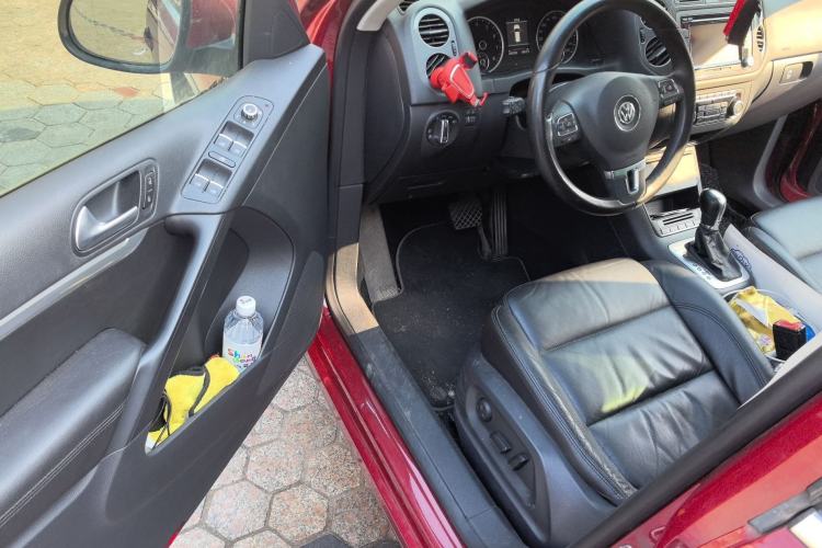 Used Volkswagen Tiguan 2015 2.0 TSI Comfort Edition Driver Seat