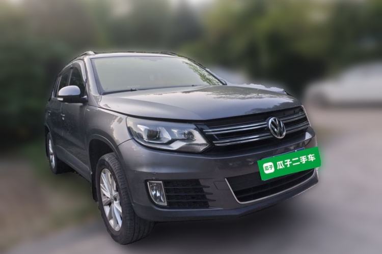 Used Volkswagen Tiguan 2015 1.8TSI Automatic Two-Wheel Drive Comfort Edition Front Right 45 Deg