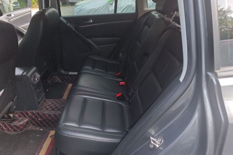 Used Volkswagen Tiguan 2015 1.8TSI Automatic Two-Wheel Drive Comfort Edition Left Rear Seat