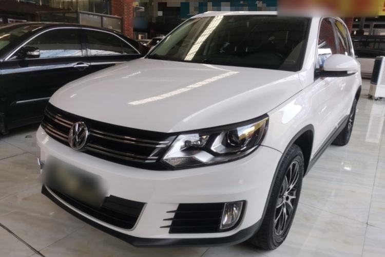 Used Volkswagen Tiguan 2015 1.8TSI Automatic Two-Wheel Drive Luxury Model Guazi used car, China used car export, Used car for sale, Used  cars, Cheapest cars for sale