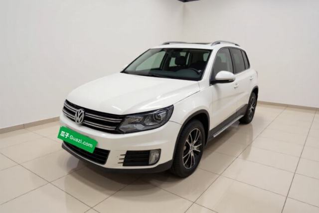 Volkswagen Tiguan 2015 1.8TSI Automatic Two-Wheel Drive Luxury Model de segunda mano