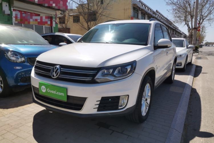 Used Volkswagen Tiguan 2015 1.8TSI Automatic Two-Wheel Drive Comfort Edition Guazi used car, China used car export, Used car for sale, Used  cars, Cheapest cars for sale