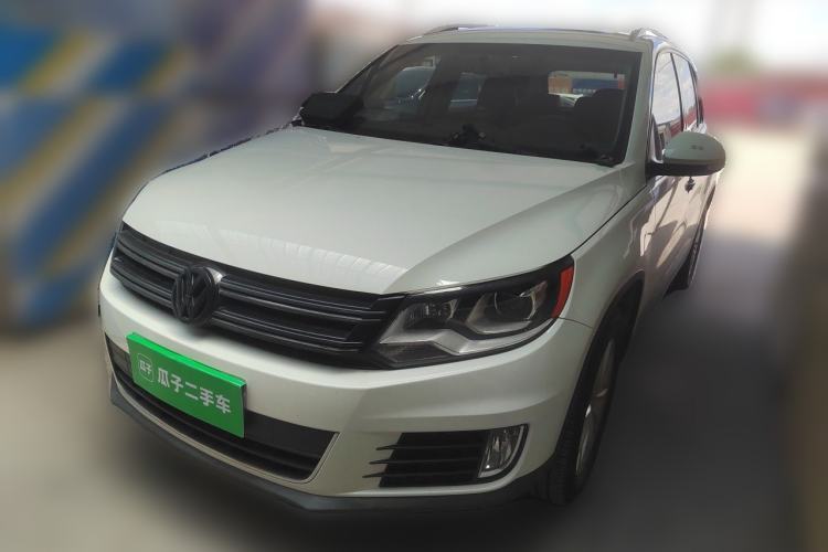 Used Volkswagen Tiguan 2015 1.8TSI Manual Two-Wheel-Drive Limited Edition Guazi used car, China used car export, Used car for sale, Used cars, Cheapest cars for sale