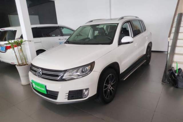 Used Volkswagen Tiguan 2015 1.8TSI Automatic All-Wheel-Drive Luxury Model