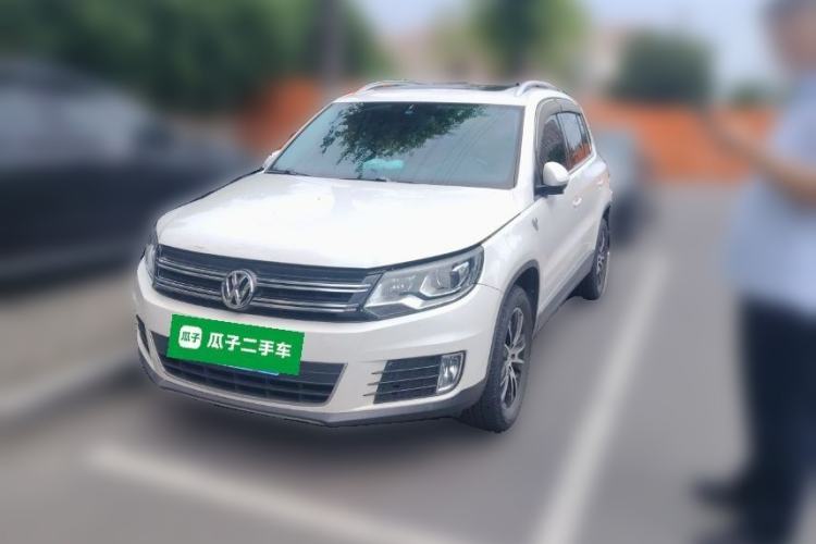 Ojetý Volkswagen Tiguan 2015 1.8TSI Automatic All-Wheel-Drive Luxury Model Guazi used car, China used car export, Used car for sale, Used  cars, Cheapest cars for sale