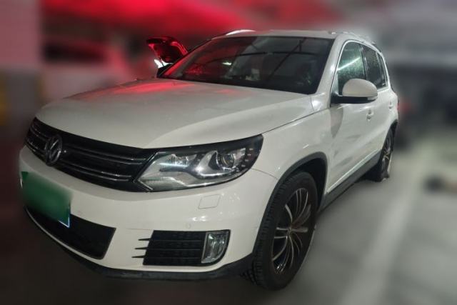 Used Volkswagen Tiguan 2015 2.0 TSI Automatic All-Wheel Drive Flagship Edition