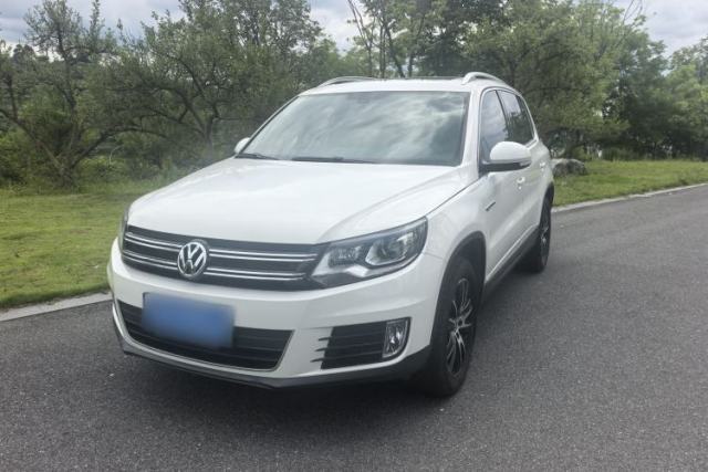 Used Volkswagen Tiguan 2015 1.8TSI Automatic All-Wheel-Drive Luxury Model