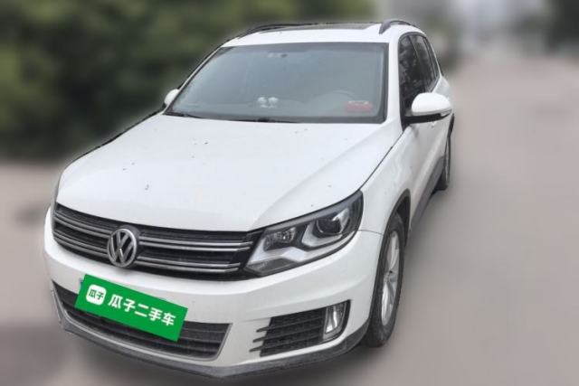 Ojetý Volkswagen Tiguan 2015 1.8TSI Automatic All-Wheel Drive Style Vision Edition