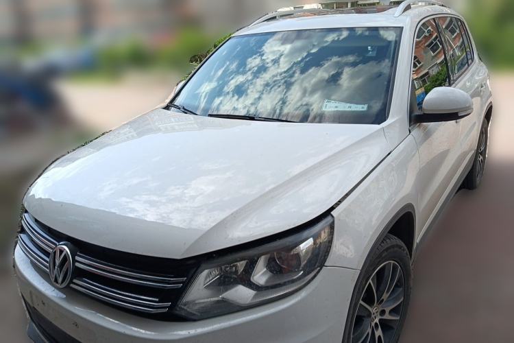 Used Volkswagen Tiguan 2015 1.8TSI Automatic All-Wheel-Drive Luxury Model Guazi used car, China used car export, Used car for sale, Used  cars, Cheapest cars for sale