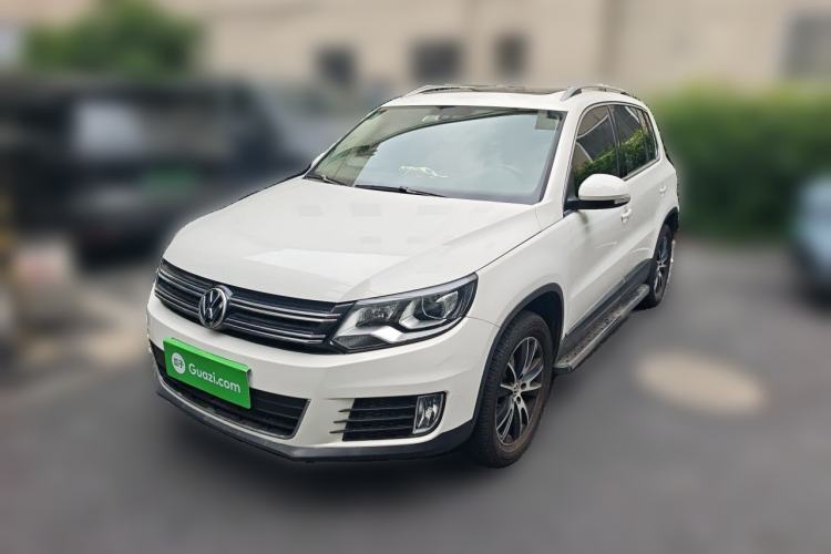 Used Volkswagen Tiguan 2015 1.8TSI Automatic Two-Wheel Drive Luxury Model Guazi used car, China used car export, Used car for sale, Used cars, Cheapest cars for sale